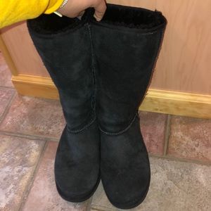 Black size 9 Ugg